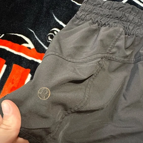 Lululemon Tracker Shorts - Picture 4 of 5